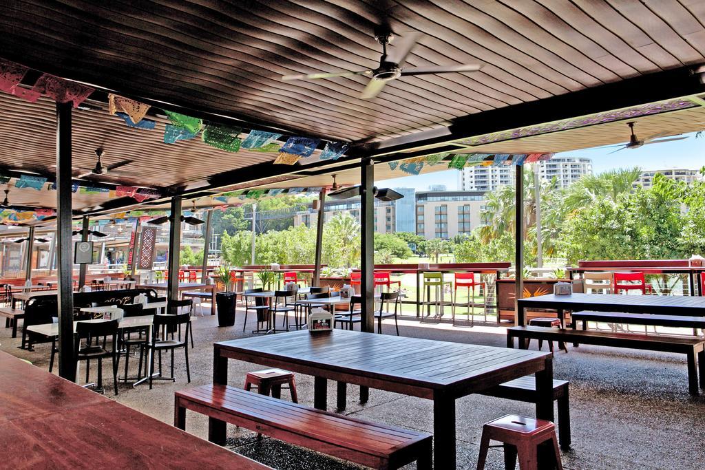 Darwin Waterfront Luxury Suites מראה חיצוני תמונה